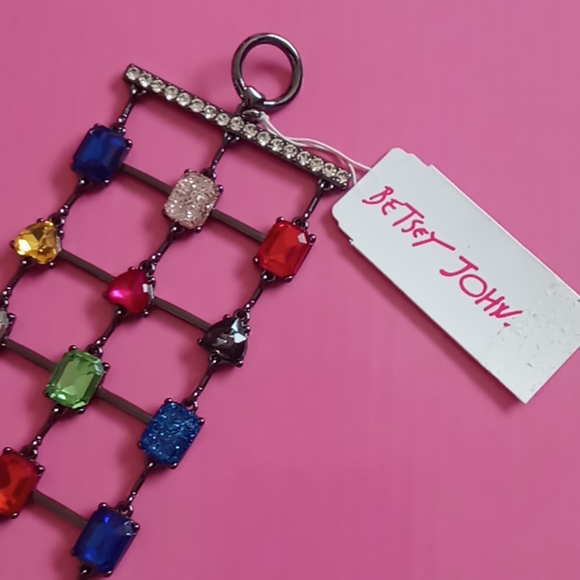 Nwt Betsey Johnson bracelet - Picture 4 of 5